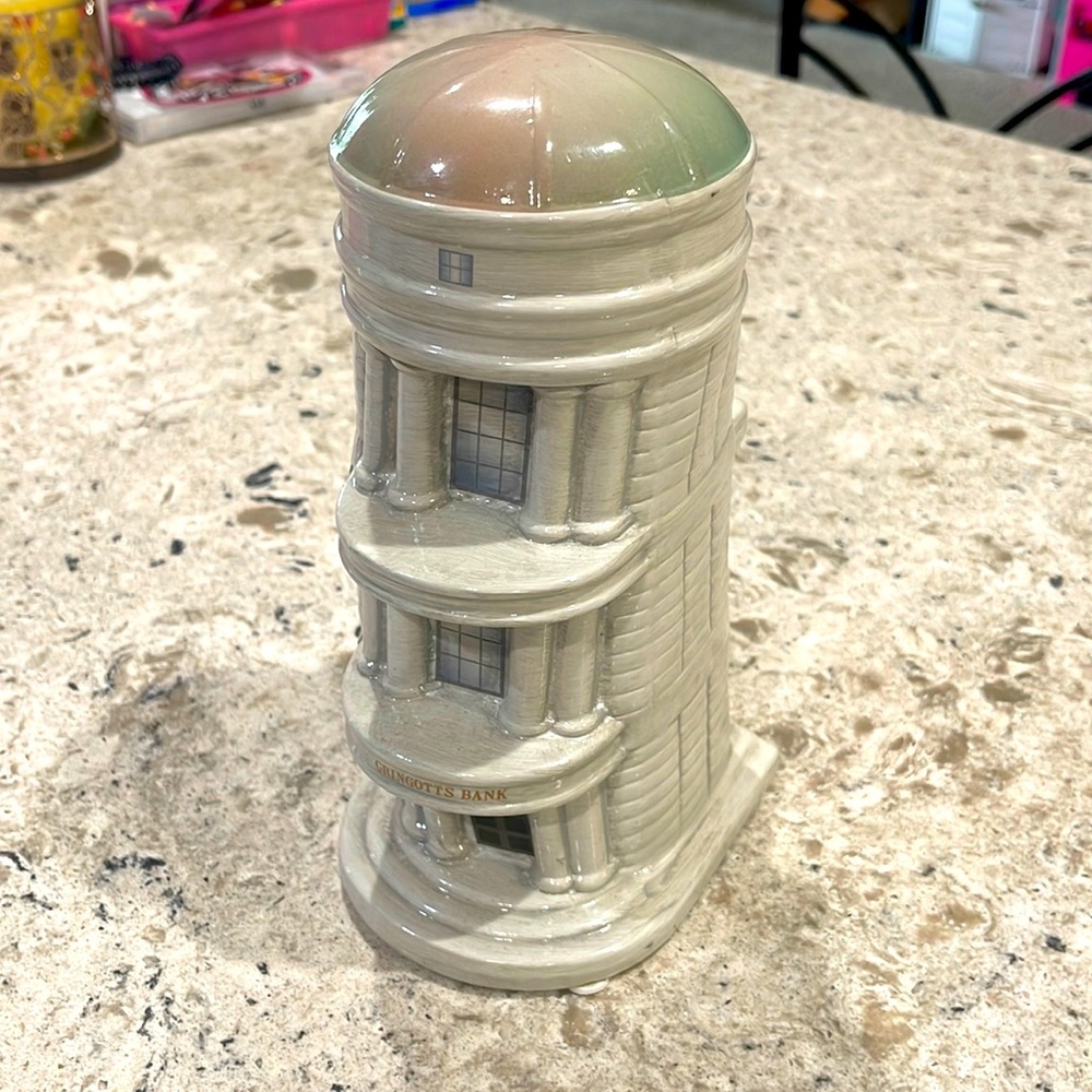 Harry Potter Gringotts piggy bank⚡️✨
